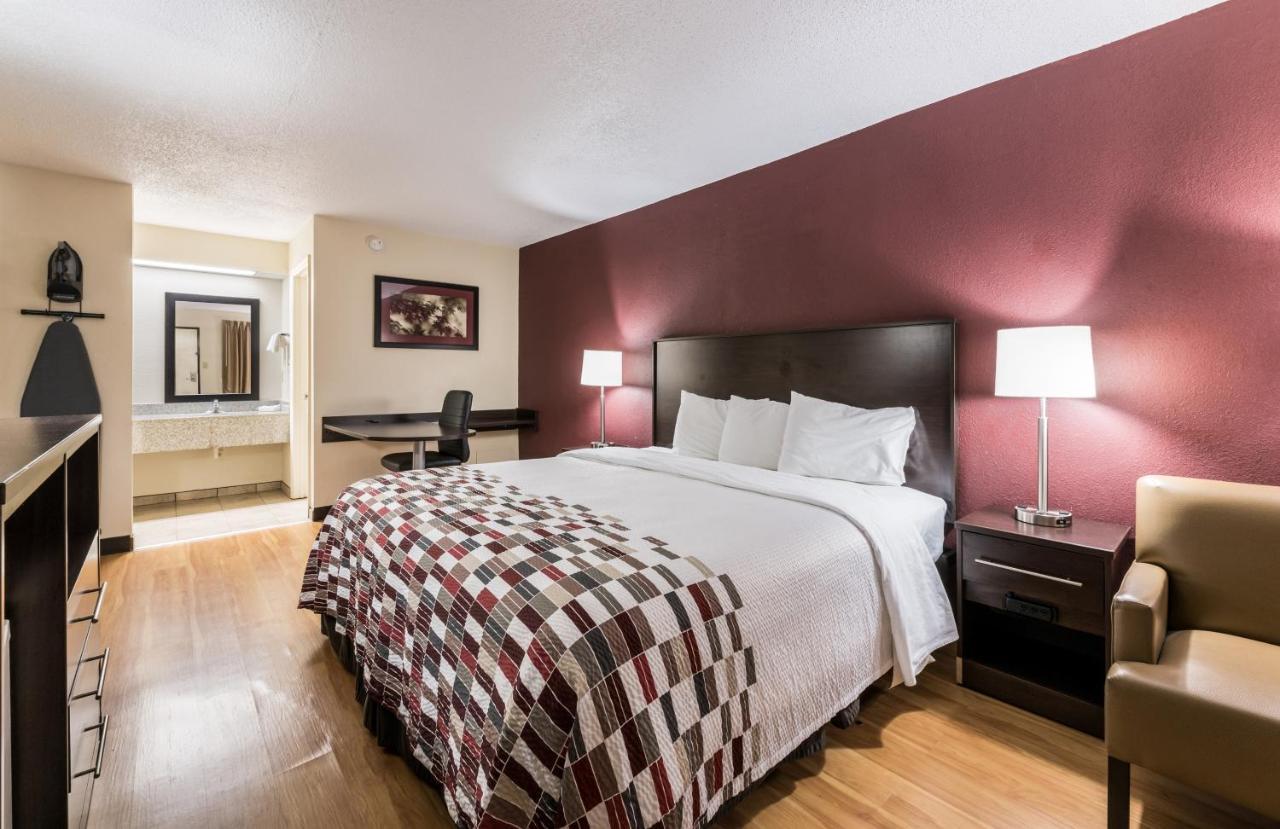 Red Roof Inn Indianapolis - Castleton מראה חיצוני תמונה