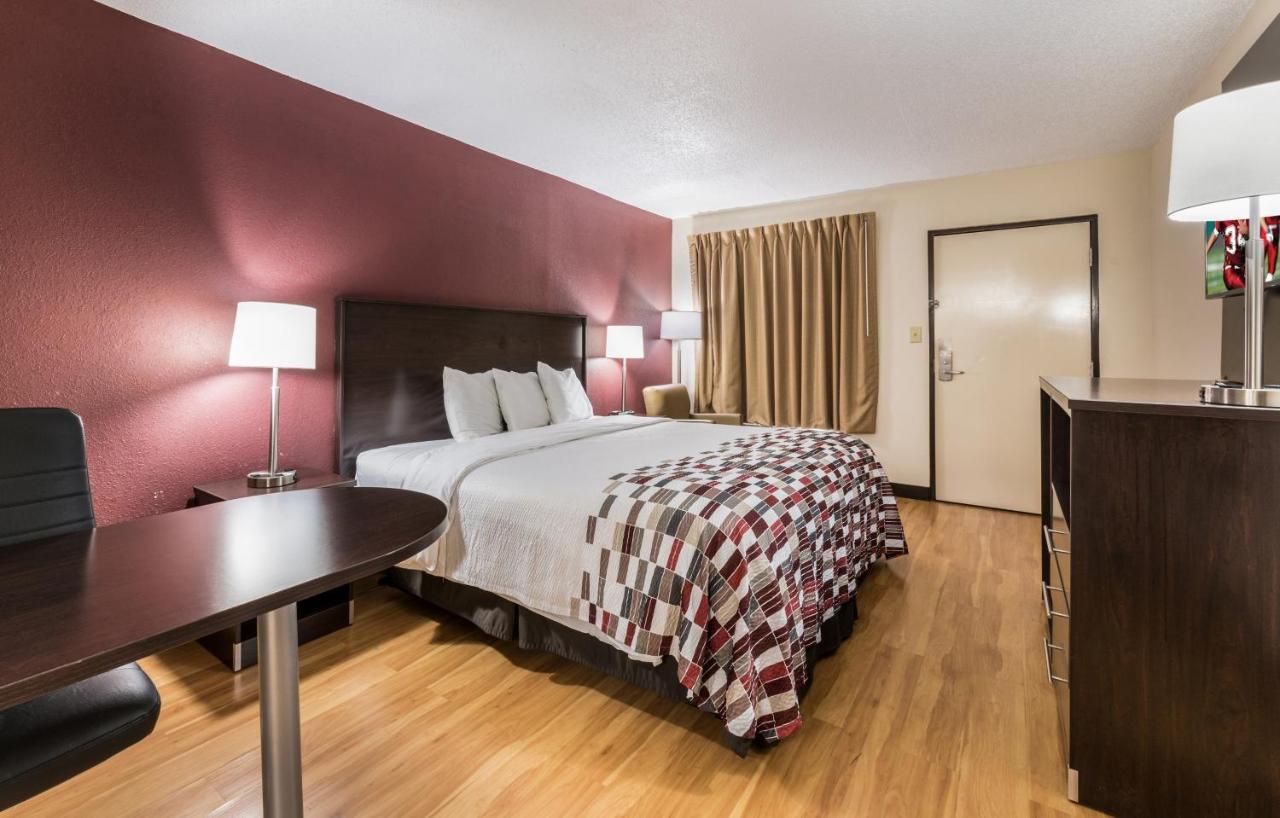 Red Roof Inn Indianapolis - Castleton מראה חיצוני תמונה